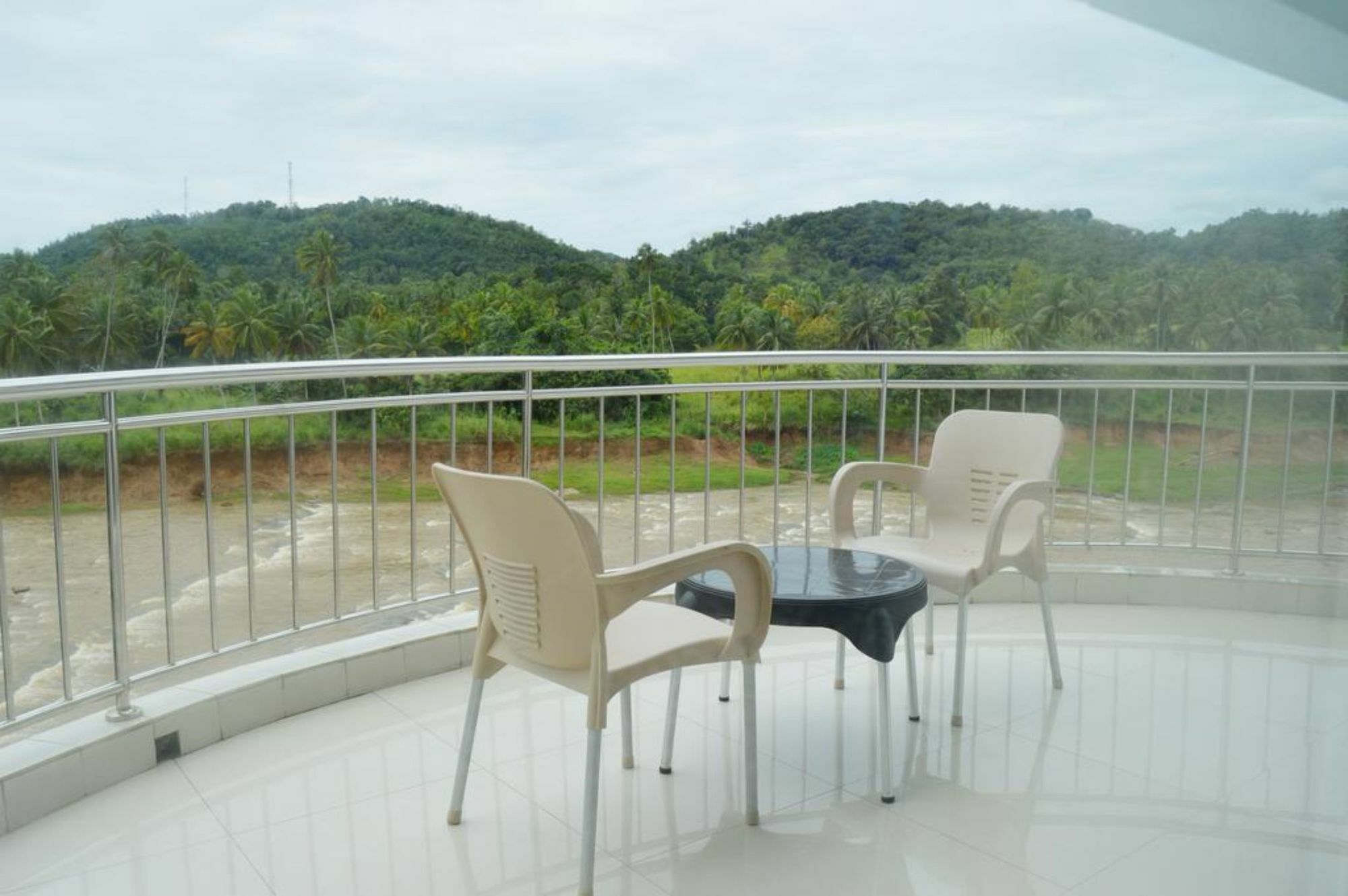 Hotel Elephant Park - New Deal! Half Off Airport Pickups Available Pinnawala  Exterior foto